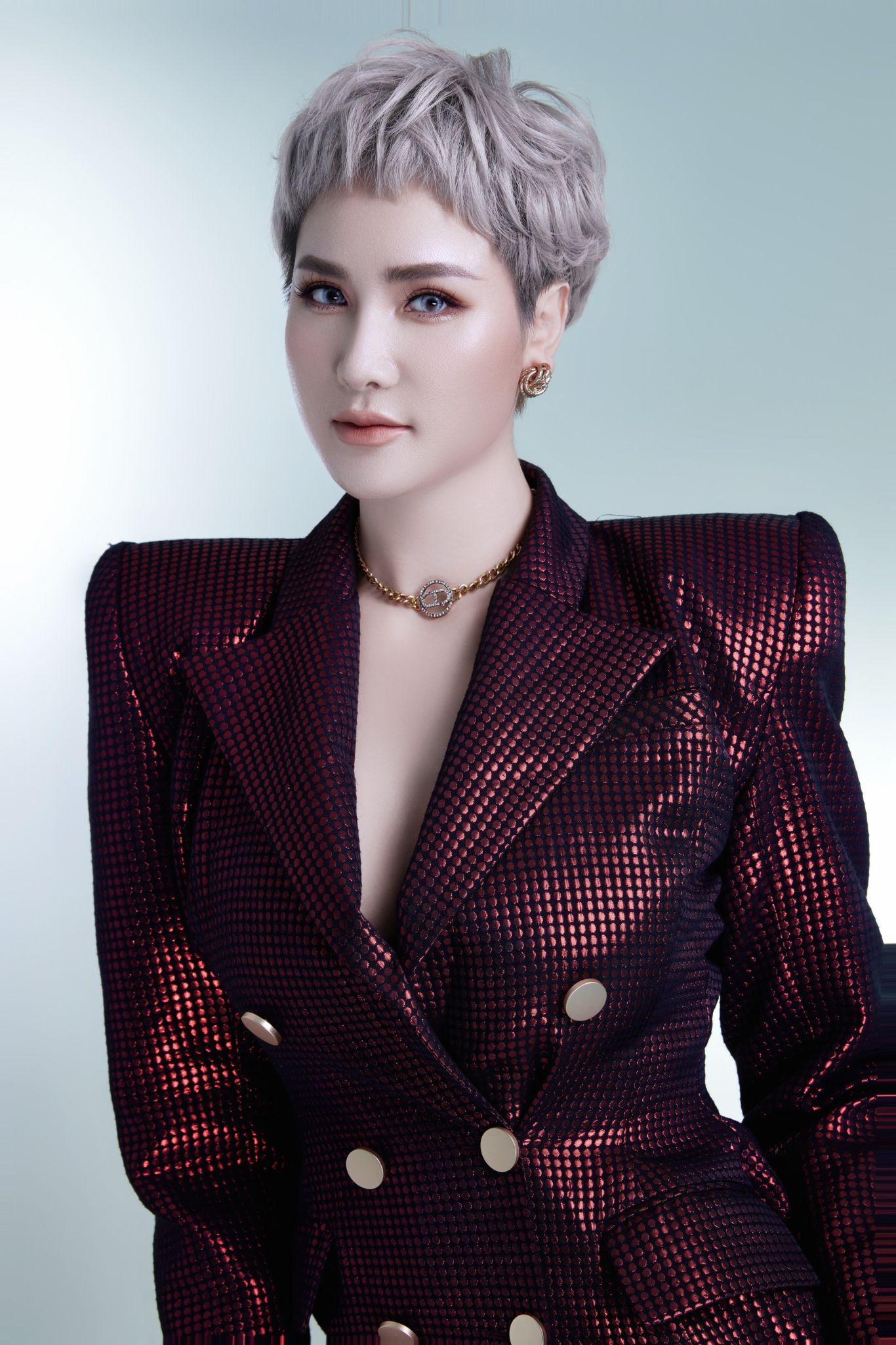 Chân dung CEO Helen Nguyen xinh đẹp