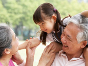 Làm mẹ - Về nội 2 tuần con gái bỗng trắng trẻo, mập mạp hơn, biết nguyên nhân tôi bật khóc