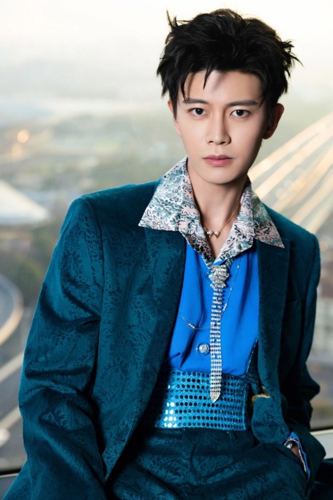 Nhậm Gia Luân dính nghi vấn ngoại tình.