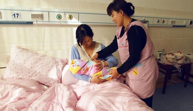 Biết sự thật tôi hối hận quá khi đã nghi ngờ và nặng lời trách chính mẹ đẻ mình. (Ảnh minh họa)