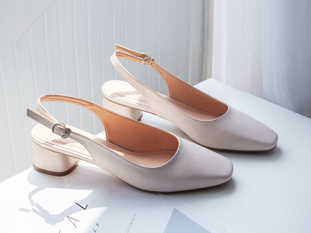 Những mẫu giày bệt xinh xắn giúp chị em phụ nữ tự tin sải bước trong những ngày mưa, giá chỉ vài trăm ngàn - 9