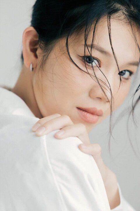 Trước đó, vào dịp sinh nhật của mình, Ánh Viên đã khiến hàng triệu người phải thay đổi suy nghĩ về việc phụ nữ cần biết trang điểm ra sao.