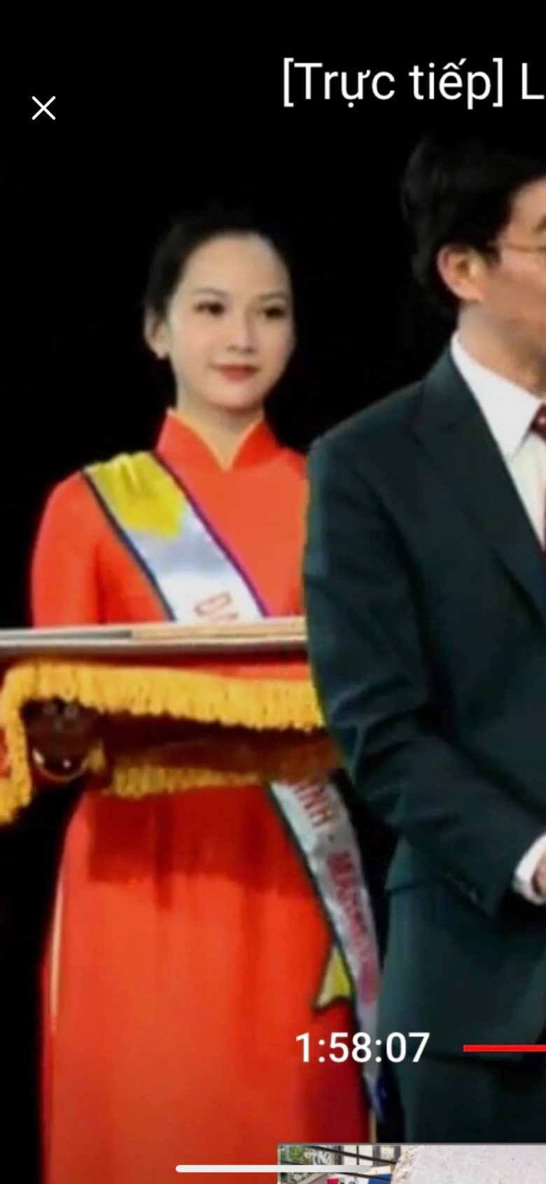 Mỹ nhân Việt hụt vương miện Hoa hậu phút chót, thăng hạng nhan sắc nhờ chỉnh một điểm - 13