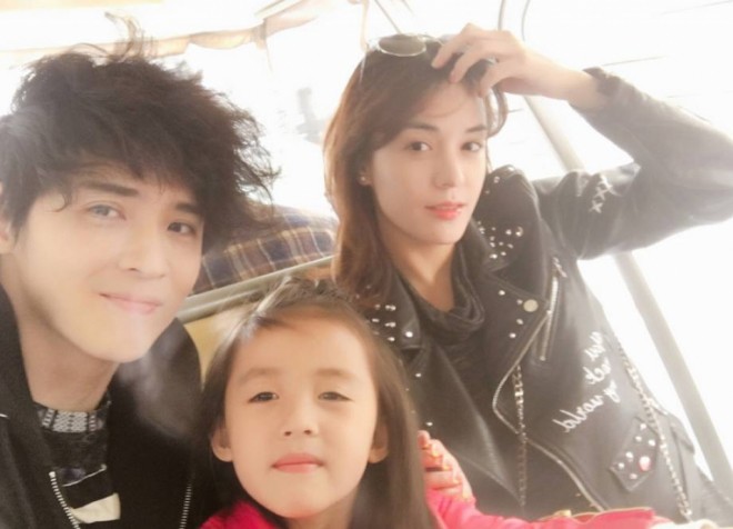 View - Trương Dung Dung - Bông hồng lai trở thành nàng Dương Quý Phi phong tình nhất Cbiz