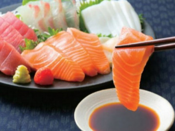 6 loại thực phẩm bà bầu cần tránh khi mang thai