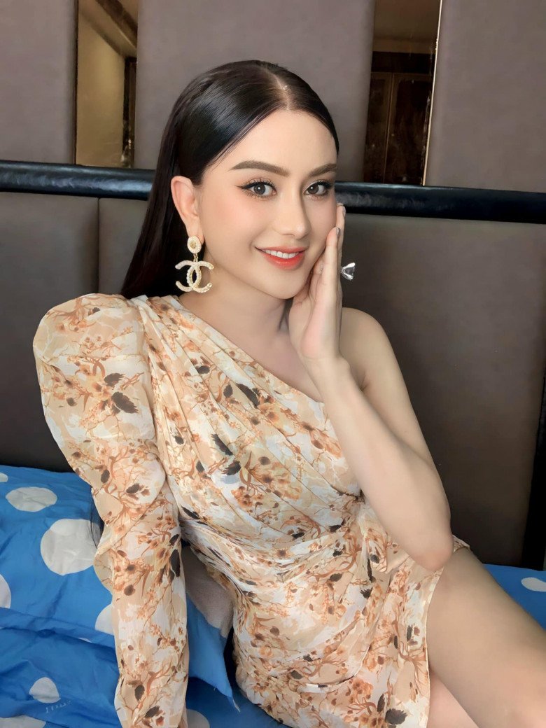 Lâm Khánh Chi lộ bình luận hẹn thử váy cưới, sắp lên xe hoa lần 2 sau khi công khai có bạn trai trẻ đẹp? - 5