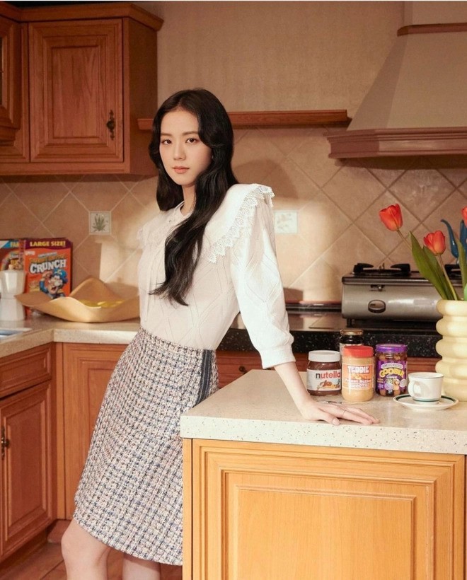 4 món thời trang được Jisoo BLACKPINK rất yêu, giúp giấu nhẹm eo bánh mì, hack dáng đỉnh cao - 17