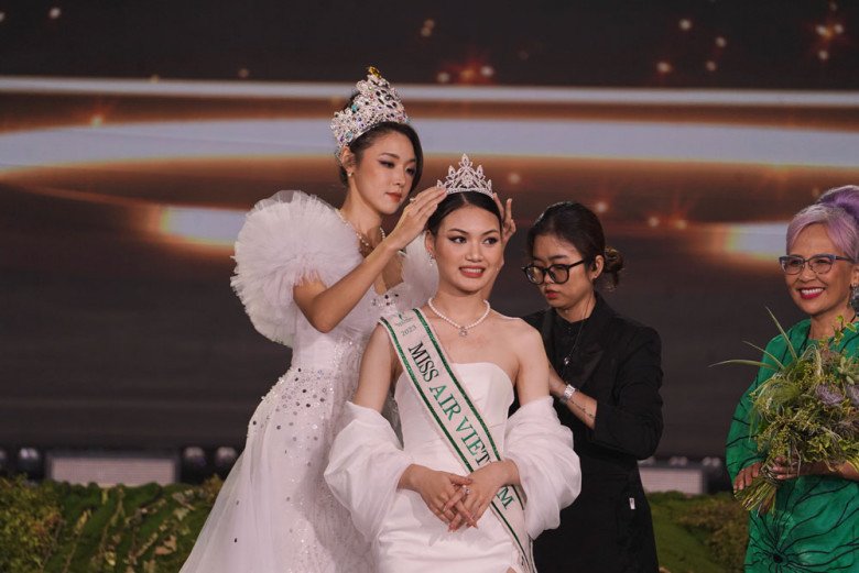 Nhan sắc Miss Earth Việt Nam 2023, Đỗ Thị Lan Anh - 13