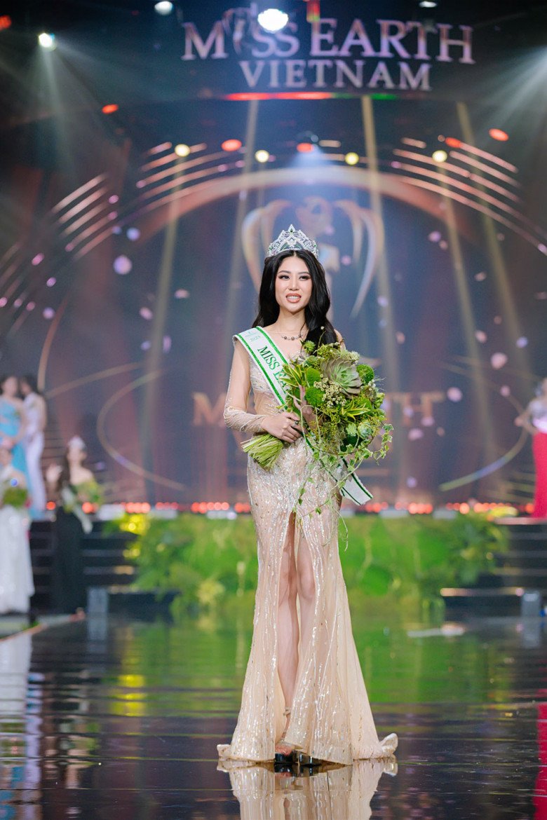 Nhan sắc Miss Earth Việt Nam 2023, Đỗ Thị Lan Anh - 4