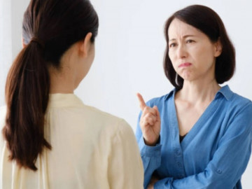 Nàng dâu nhập viện tâm thần vì suốt ngày phải nghe mẹ chồng nói một câu, khi vào giường ngủ vẫn không yên