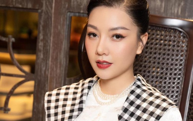 View - Nhan sắc cặp đôi Tư Mắm của Đất Phương Nam: Đều vướng nghi vấn dao kéo, riêng Cát Phượng có chiêu đỉnh