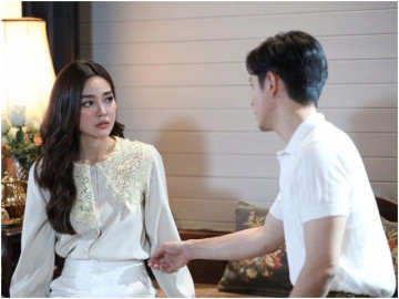 Bố vợ nhập viện tôi rút sạch tiền tiết kiệm chữa bệnh cho ông, sau một cuộc gọi vợ lại trách tôi