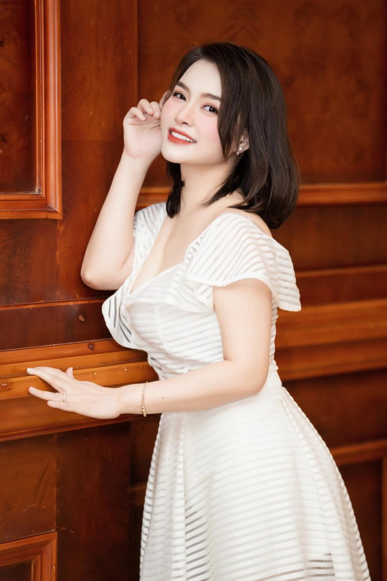 Dù đau lòng nhưng cô vẫn phải tiết lộ chuyện này ra ánh sáng.