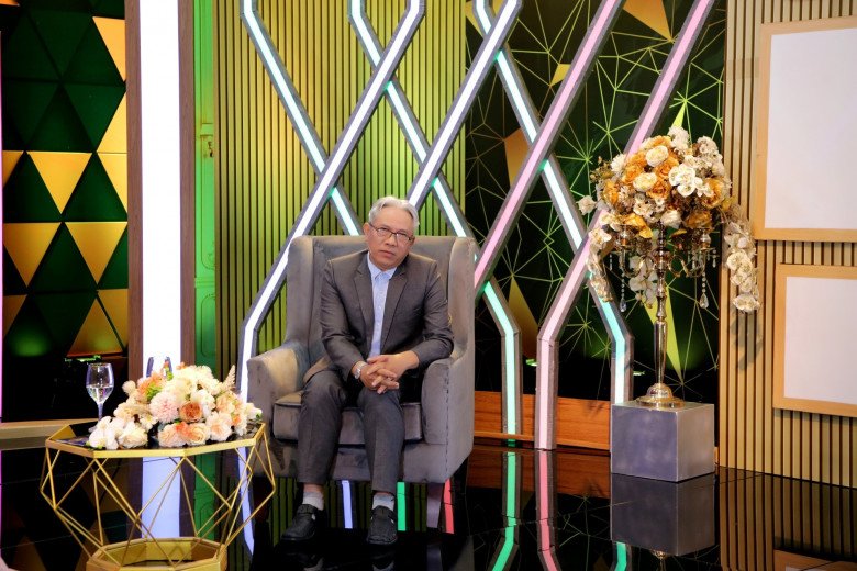 Út Lục Lâm amp;#34;Đất Phương Namamp;#34;: Cưới vợ dù không yêu, thu nhập vài tỷ/năm, có 2 căn nhà ở Úc - 10