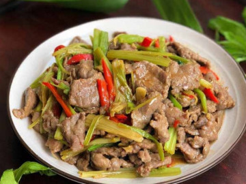 Xào thịt bò bị dai nhách: Cứ thêm 3 bước này, thịt mềm ngọt, ngon hơn ngoài hàng