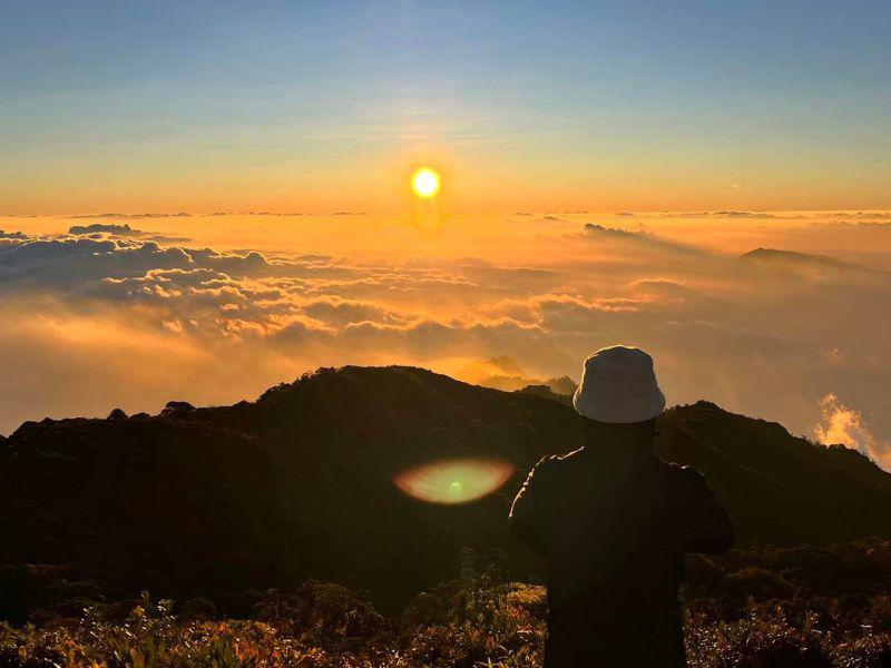 Bình minh hay hoàng hôn ở Lảo Thần đều vô cùng tuyệt vời.
