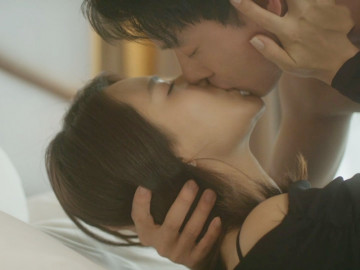 Lộ cảnh Song Luân cắm sừng Nhã Phương, dùng 1 tỷ đồng để lên giường với gái lạ