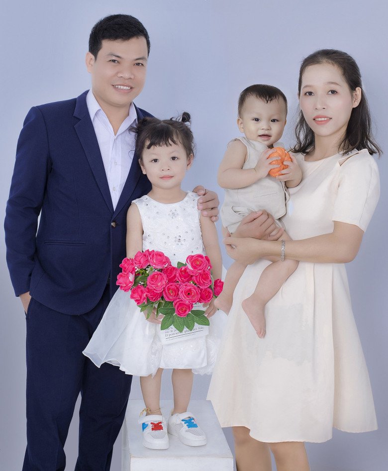 Gia đình nhỏ nhà vợ chồng chị Tình giờ đã có nếp có tẻ. (Ảnh: NVCC)