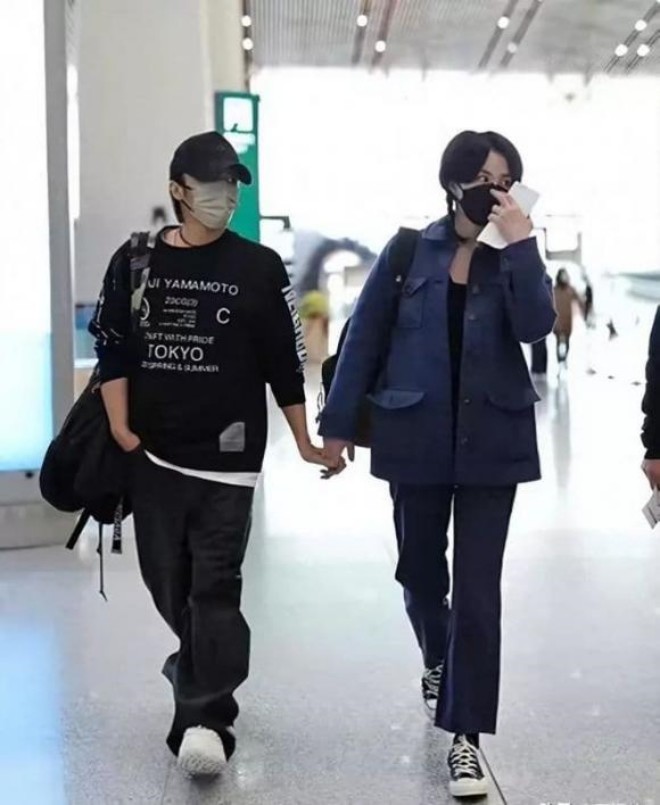 View - Trương Thiên Ái - Thái tử phi khiến sao nam sững người vì thân hình đồng hồ cát vòng nào ra vòng nấy