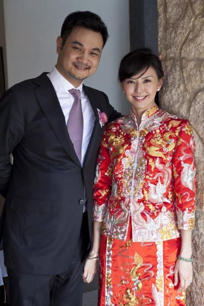 View - Tôn Yến Tư - Tiểu Thiên hậu làng nhạc, nữ thần của Tiêu Chiến, theo chồng bỏ cuộc chơi, kết hôn vội