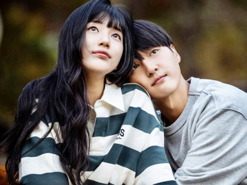 Giải mã cơn sốt Doona! - Phim của "tình đầu quốc dân" nổi loạn xứ Hàn với vô vàn tranh cãi