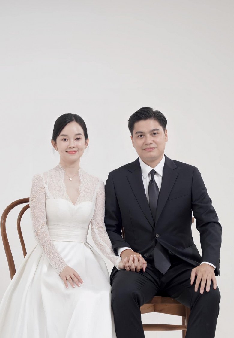 Cô dâu Ly Kute kết thúc 7 năm làm mẹ đơn thân, sắm tới 5 mẫu váy cưới xinh nhất tháng 10 - 5
