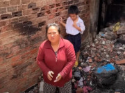 Tin tức - Ngôi nhà bị ngọn lửa thiêu rụi, người phụ nữ Sài Gòn đành dắt 2 con ra gầm cầu ngủ khiến ai cũng xót xa