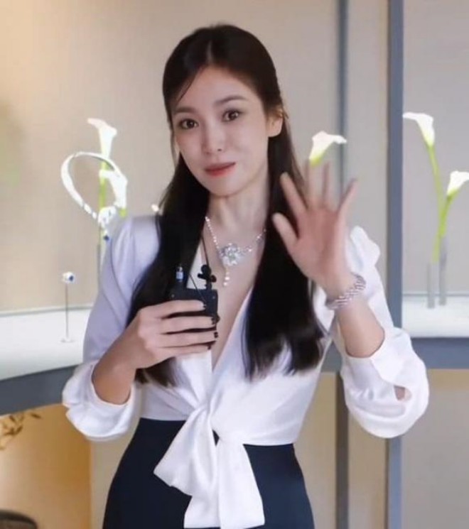 View - Lâm Tâm Như nói với bụng: Hãy nhớ giọng chú đáng ghét này khi Tô Hữu Bằng ép đóng phim