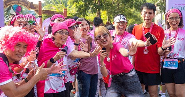 View - Ngập sắc hồng trong Ngày hội Nón Hồng 2023