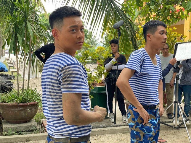 Con trai NSND Hoàng Dũng gặp tai nạn khi đóng phim - 2