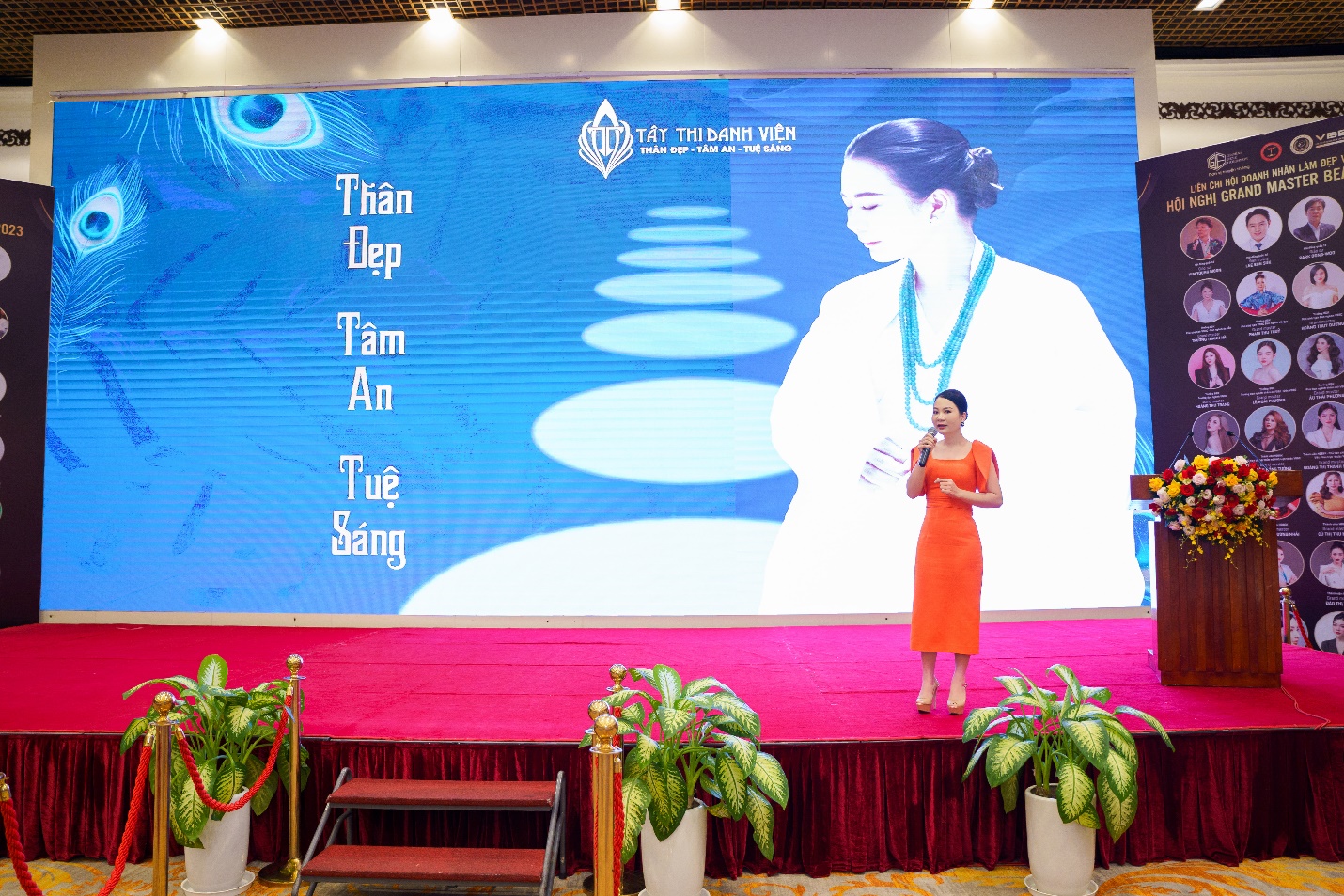 Doanh nhân Phạm Thu Thủy đón nhận vai trò mới trong sự nghiệp phát triển dưỡng sinh đông y công nghệ cao - 3