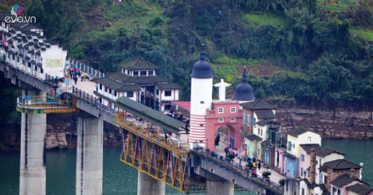 Gallery - Những điều kỳ diệu về ngôi làng trên cầu có 1 không 2