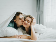 Sức khỏe - Quan hệ 7 ngày/lần hay 7 lần một ngày có hại hơn? Tần suất "yêu" thế nào là đủ? 