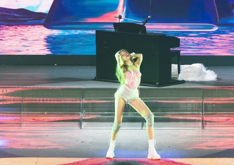 View - Quản lý lâu năm của Hồ Ngọc Hà nói gì về phần trình diễn của Hồng Nhung tại Chị Đẹp?