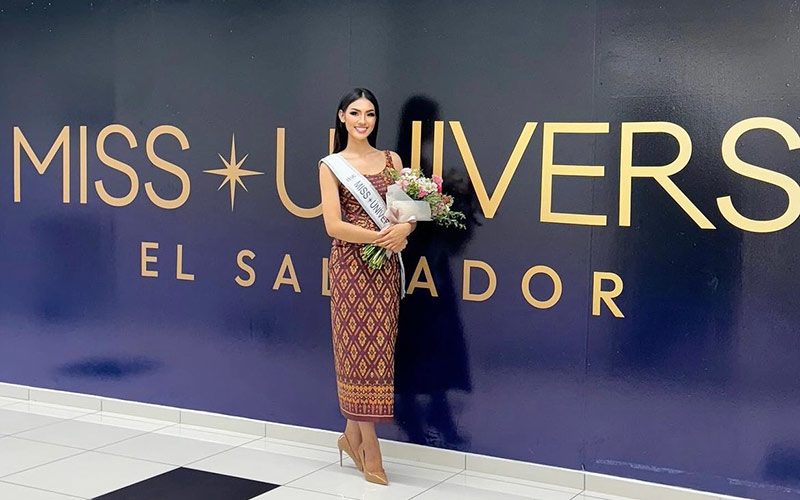 Người đẹp Sotima John vừa đăng quang ngôi vị Hoa hậu Hoàn vũ Campuchia 2023 và đang đại diện nước này chinh chiến tại Miss Universe 2023. 
