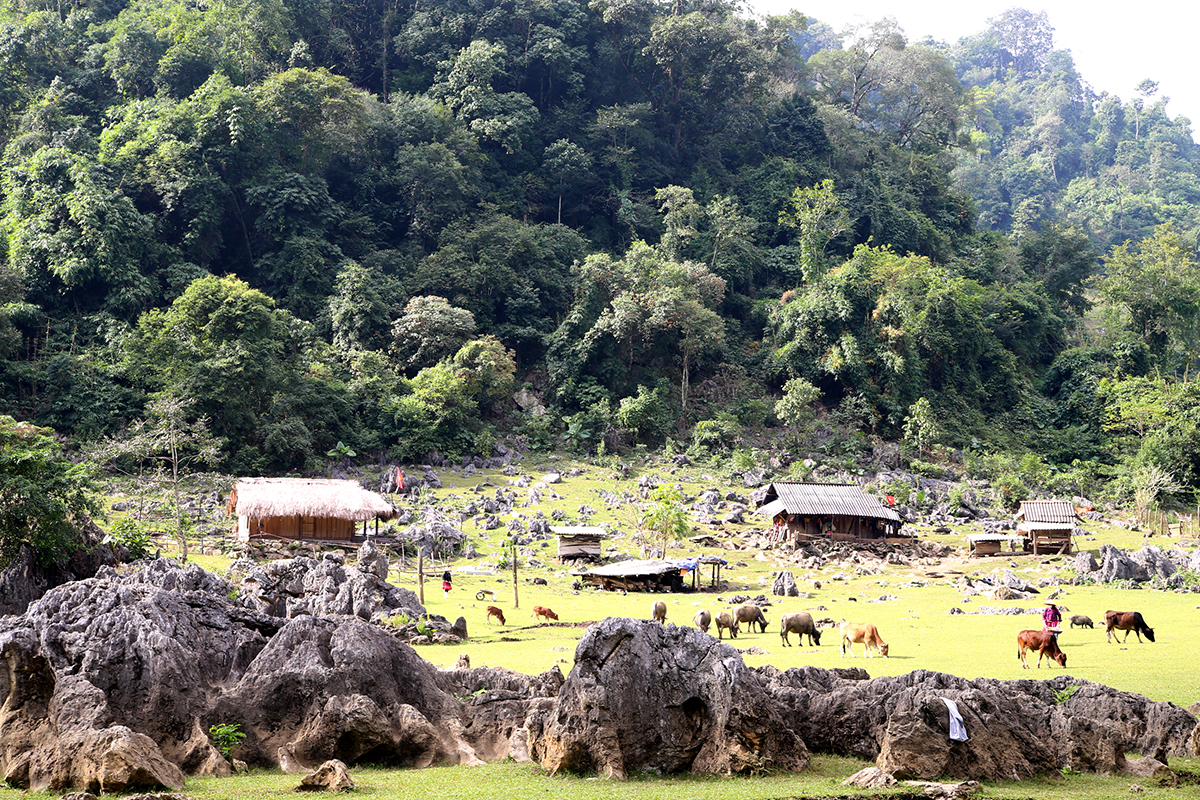 View - Ngôi làng không sóng điện thoại, không điện lưới nhưng du khách nào đến cũng mê