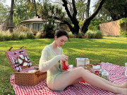 Làm đẹp - Chị gái thân thiết của Lisa, giữ dáng đẹp nhất nhì Thái Lan với bữa ăn tối nửa trái dâu tây