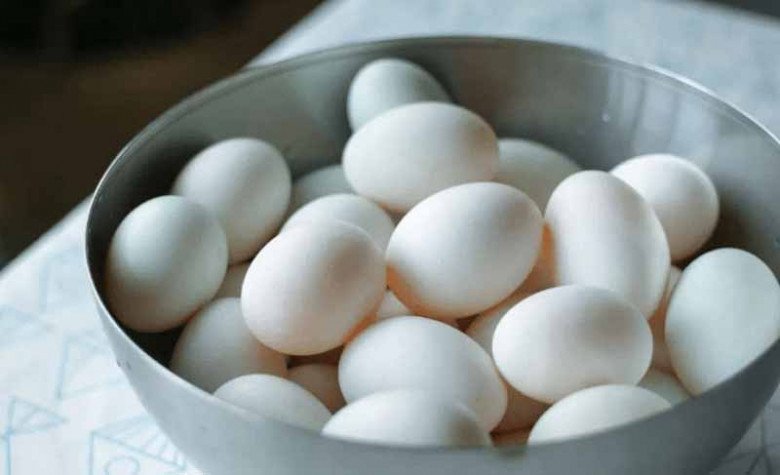 Cách làm trứng muối tại nhà chi tiết từ A - Z, thành công ngay lần đầu - 4