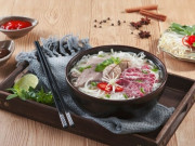 Sức khỏe - Ăn phở có nên vắt chanh? Thêm chanh giúp cơ thể hấp thu thứ quý giá nhất trong thịt bò nhưng ít ai biết