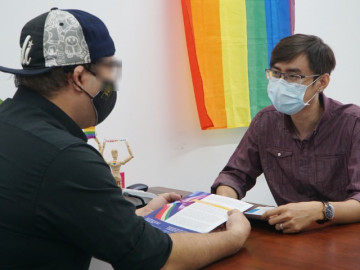 Người nhiễm HIV đang ngày càng trẻ hóa, số lượng người đồng giới mắc bệnh gia tăng