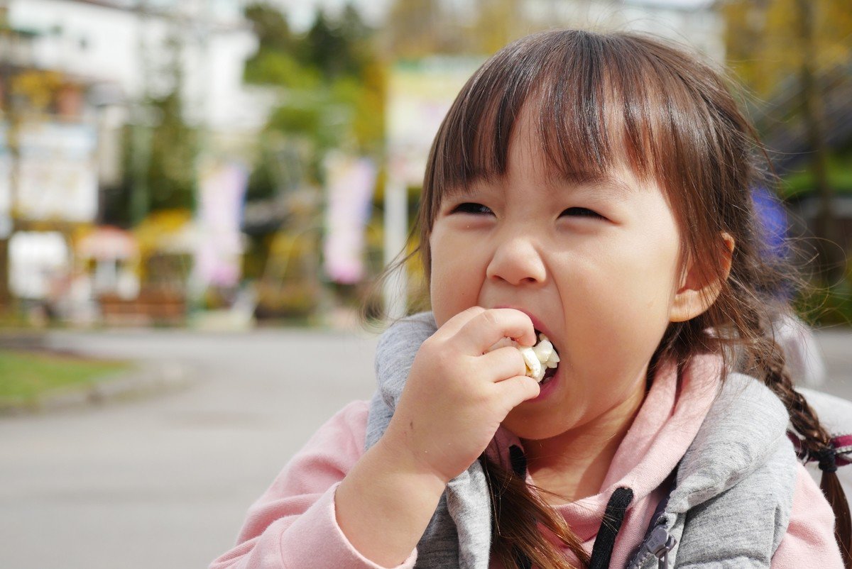 “Mẹ ơi, cái này có đắt không?”: Câu trả lời của cha mẹ ảnh hưởng tới tư duy tiền bạc của con cái - 3