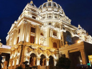 Tin tức - Biệt thự "khủng" dát vàng nổi tiếng cả một vùng của đại gia Việt trước khi vướng vòng lao lý