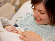 Bà bầu - 7 việc phải làm ngay sau sinh, mẹ bầu sắp vượt cạn ghi lại kẻo quên