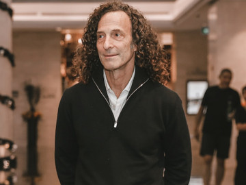 Kenny G tới Hà Nội, muốn thưởng thức món bún chả