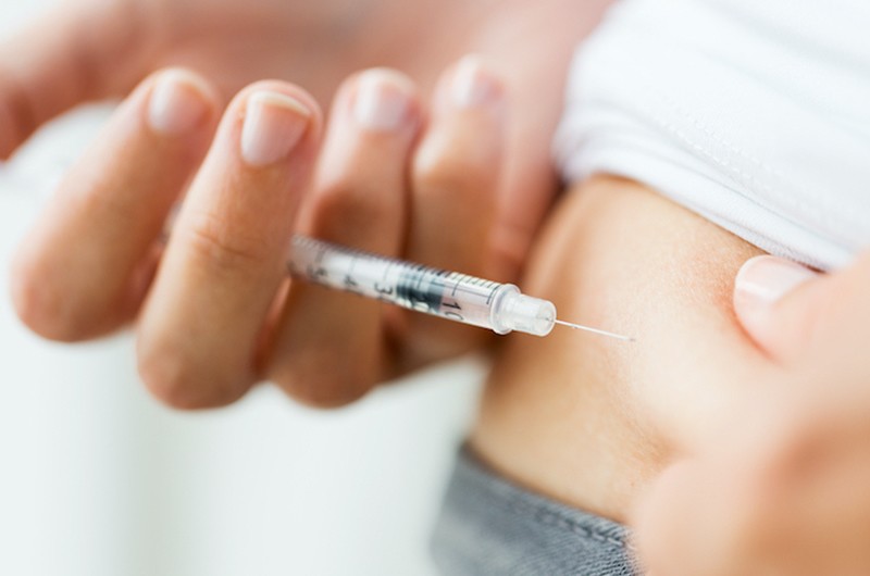 Insulin là phương pháp điều trị phổ biến cho bệnh tiểu đường nhưng không dành riêng cho các giai đoạn tiến triển. Nhiều người mắc bệnh này có thể cần insulin ở các giai đoạn khác nhau để kiểm soát tình trạng bệnh.
