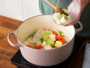 Bếp Eva - Nước dùng làm thế này vừa nhanh lại ngọt thơm trong veo