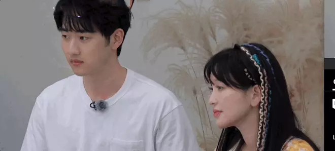 Bạn trai của Kim Sa sinh năm 2000.