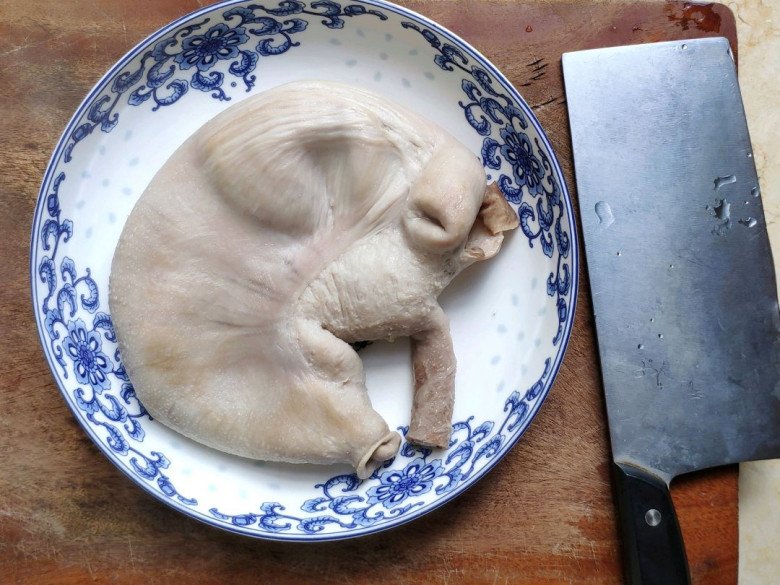 Trời lạnh nấu món canh từ gà và một bộ phận của lợn cho ấm bụng, cách nấu mới dễ làm sao! - 8