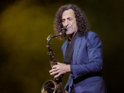 Giải trí - Kenny G bập bẹ nói tiếng Việt, mở ra vùng trời hoài niệm với loạt nhạc phẩm bất hủ