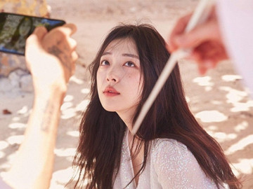 Sulli bật khóc trước khi qua đời: "Mọi người không coi tôi là con người"
